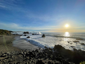 Oceanfront Retreat Bodega Beach